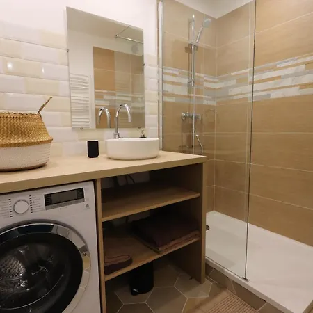 Confort - Climatisation, Parking, Wifi Apartment